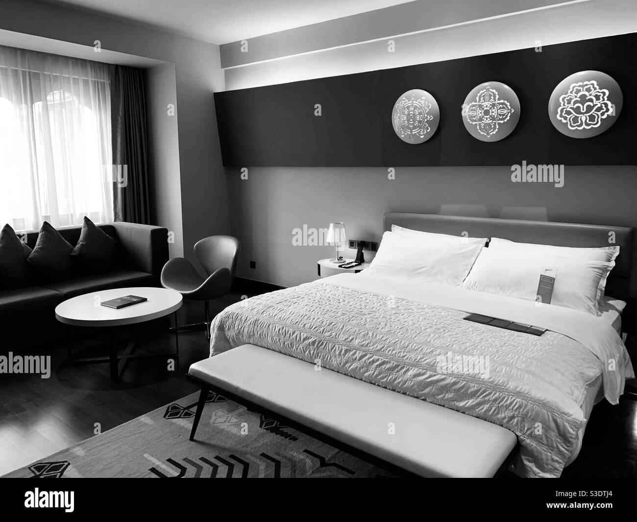 A luxury bed room Stock Photo Alamy