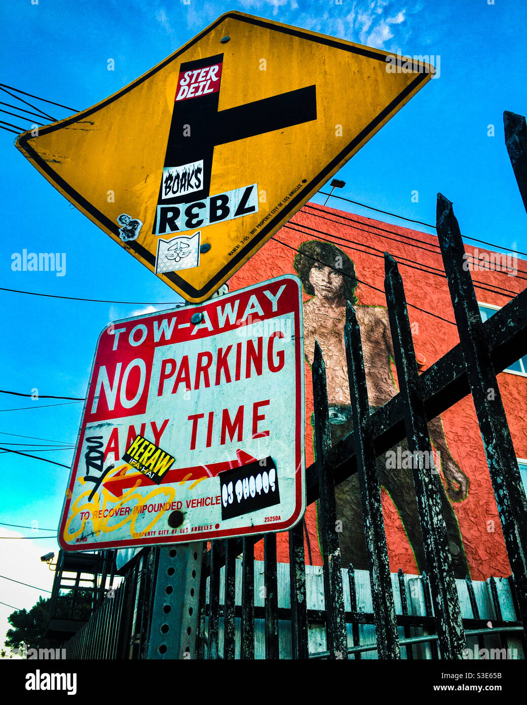 Mural of Door lead singer Jim Morrison in Venice Beach, California Stock Photo Alamy