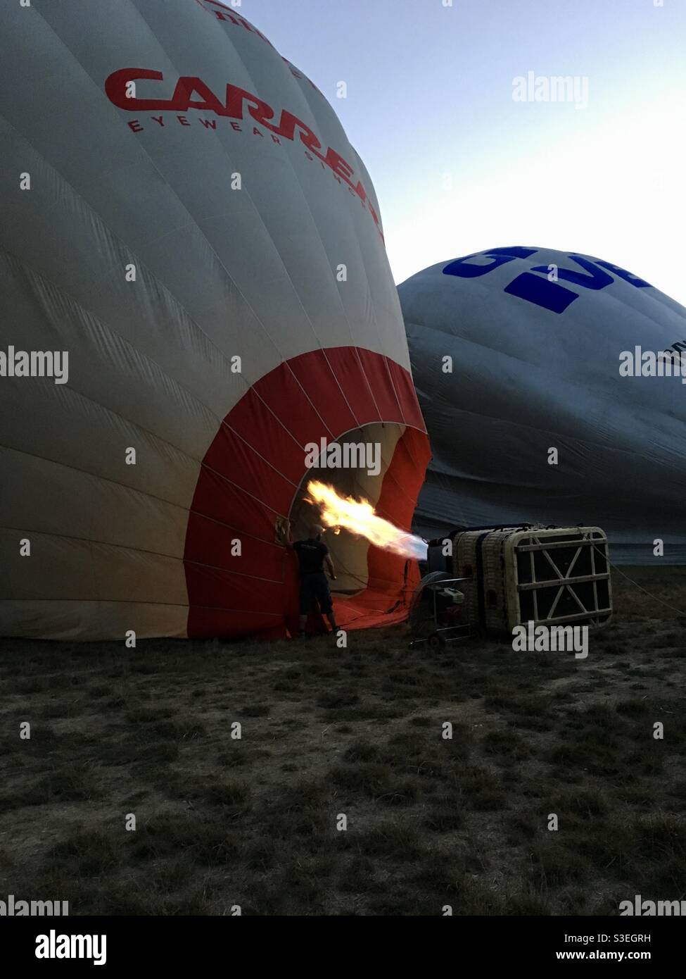 Filling a hot air balloon Stock Photo Alamy
