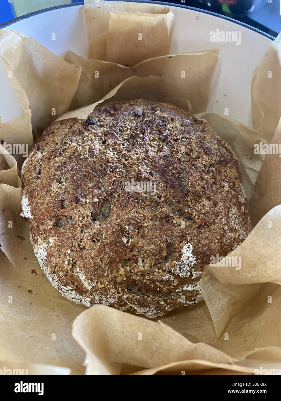 Dutch Oven Baked Malthouse Wholemeal Loaf Stock Photo Alamy