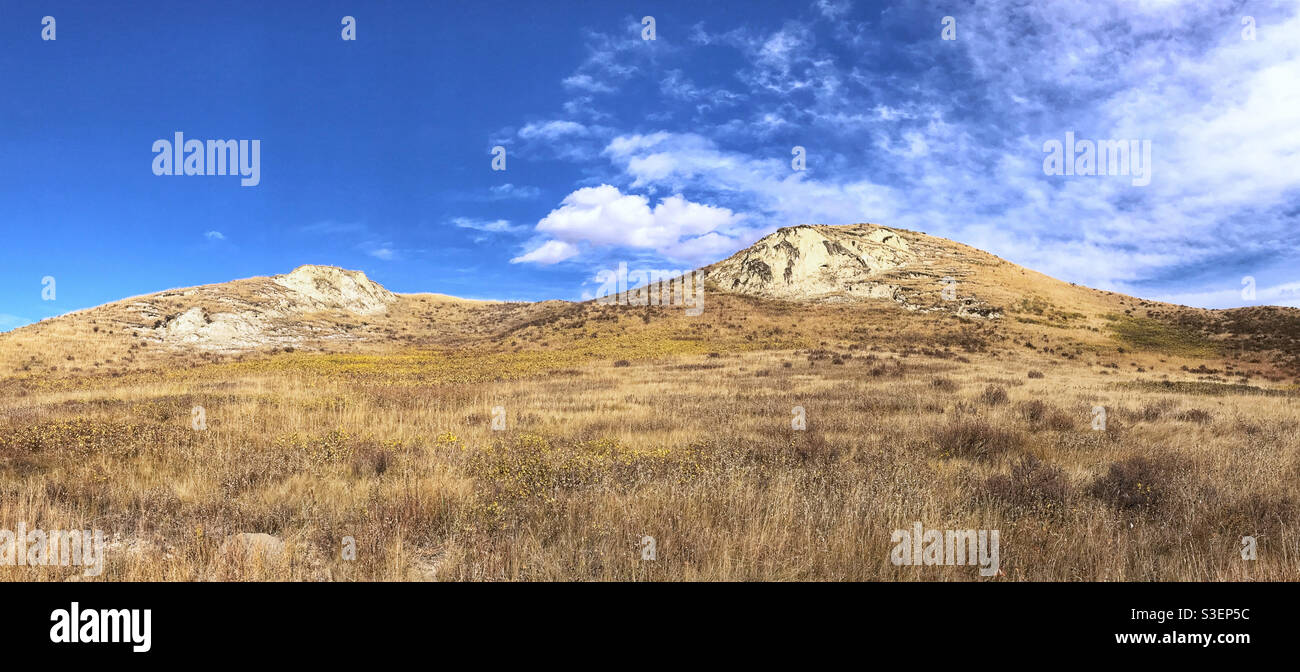 Rocky hillsides on a beautiful blue-sky autumn day, at Glenbow Ranch provincial park, near Calgary, Alberta, Canada. - Smartphone Captured Stock Image