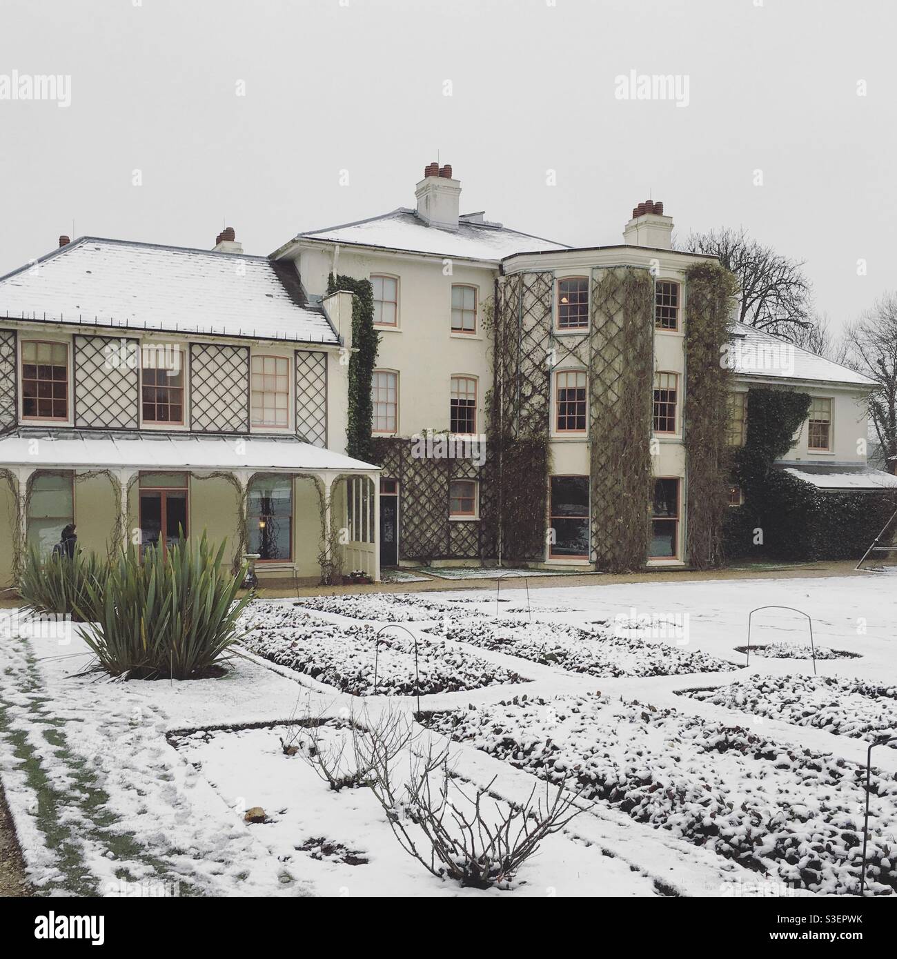 Charles Darwin's house, Downe House, Orpington in the snow Stock Photo -  Alamy