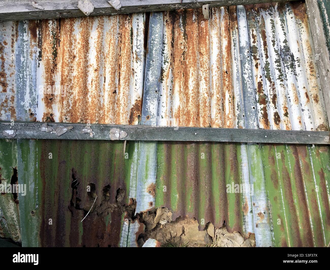 Corrugated sheets hires stock photography and images Alamy