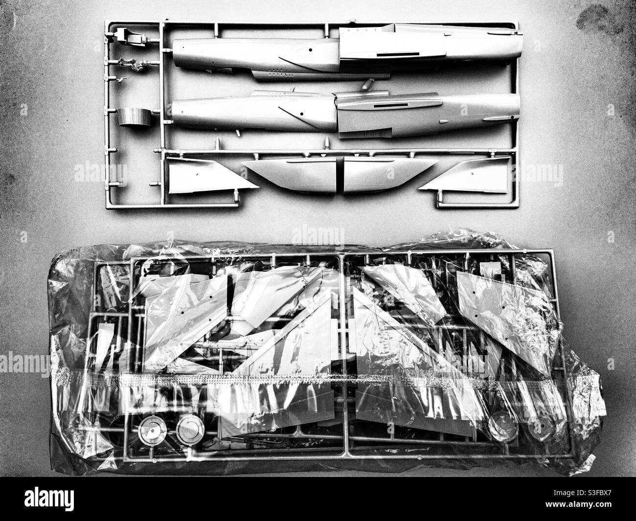 72 scale model kit Black and White Stock Photos & Images Alamy