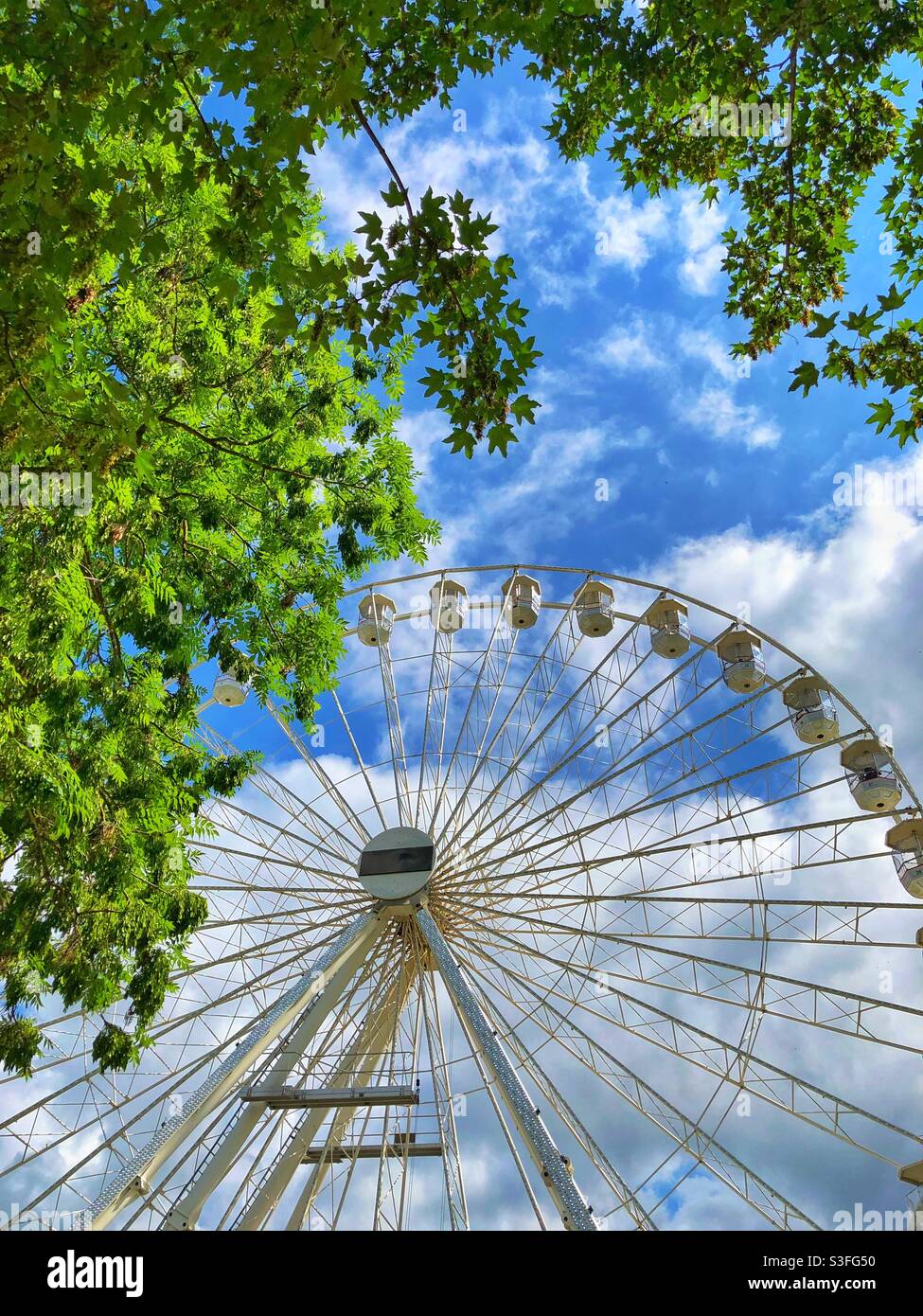 StratforduponAvon Ferris wheel Stock Photo Alamy