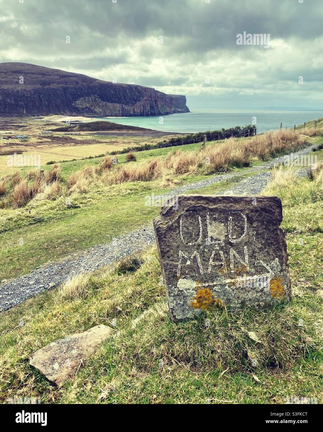 Old man of hoy orkney hi-res stock photography and images - Alamy