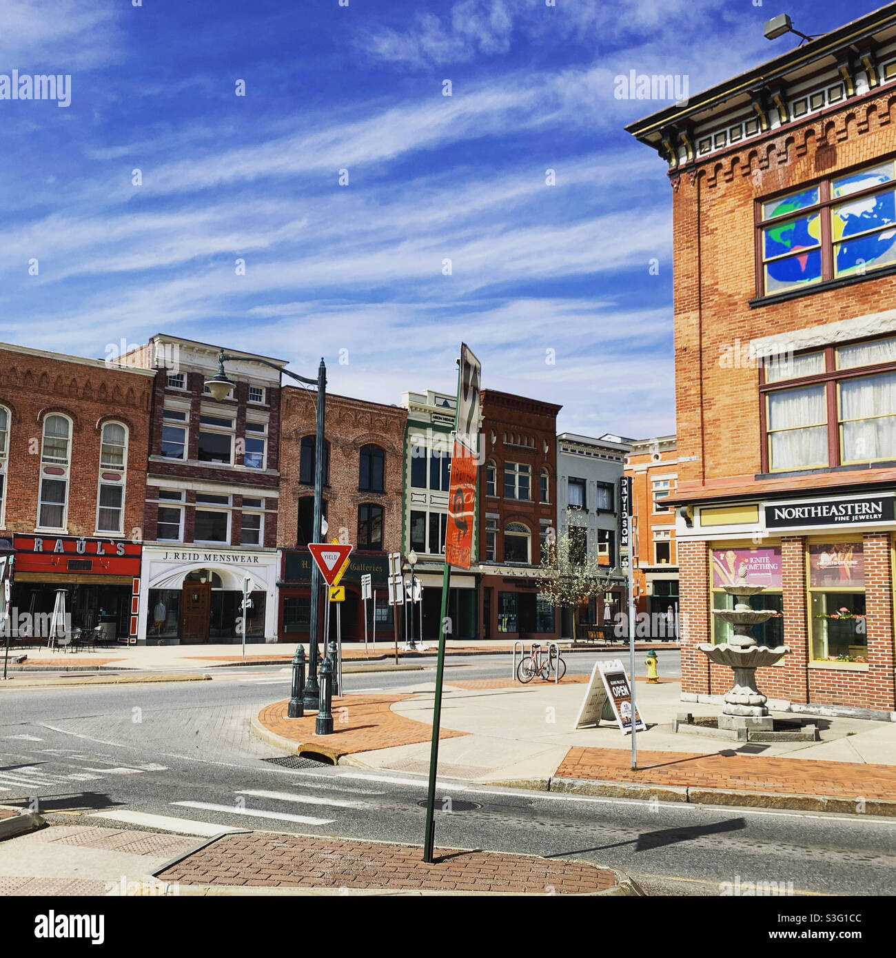 Glens falls hires stock photography and images Alamy