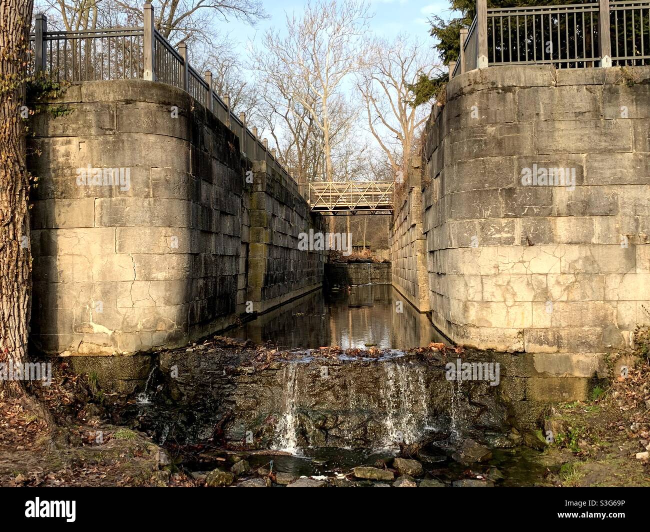 Ohio & Erie Canal Lock Side Cut MetroPark Stock Photo Alamy