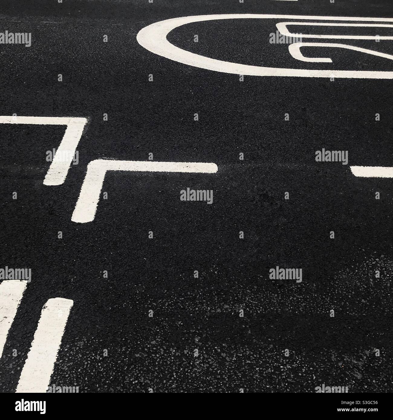 The art of road markings Stock Photo - Alamy