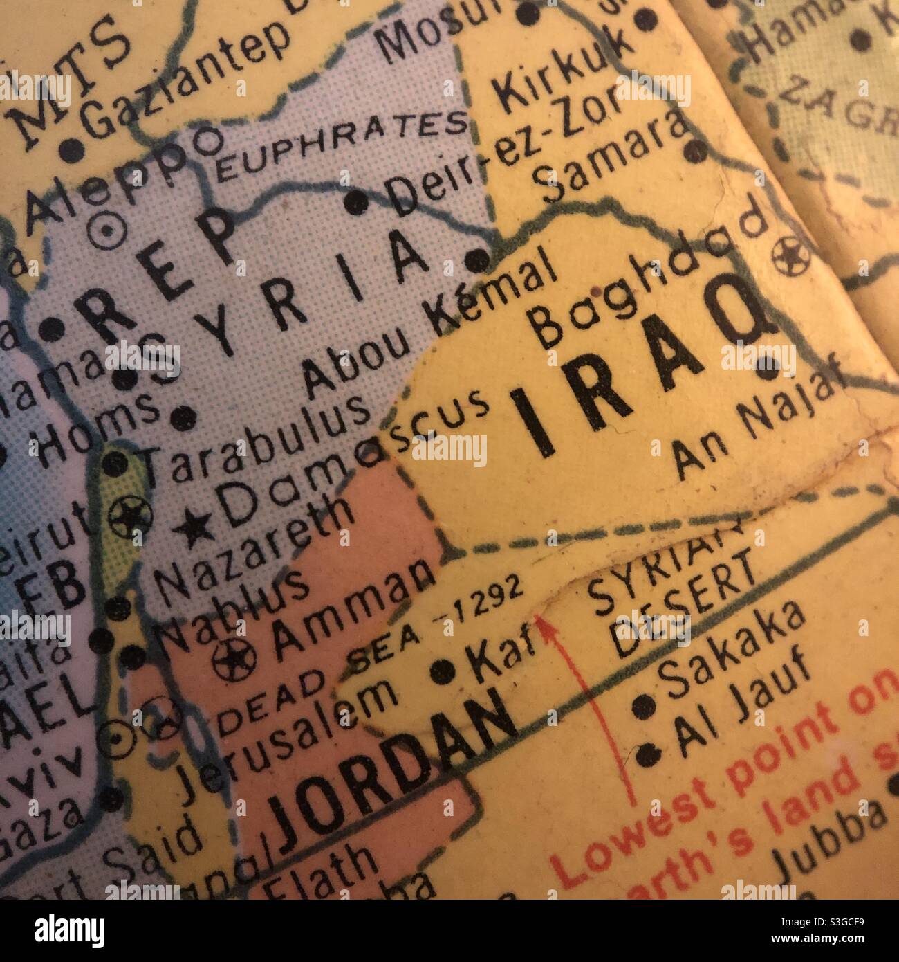 Iraq and Syria on vintage world globe Stock Photo