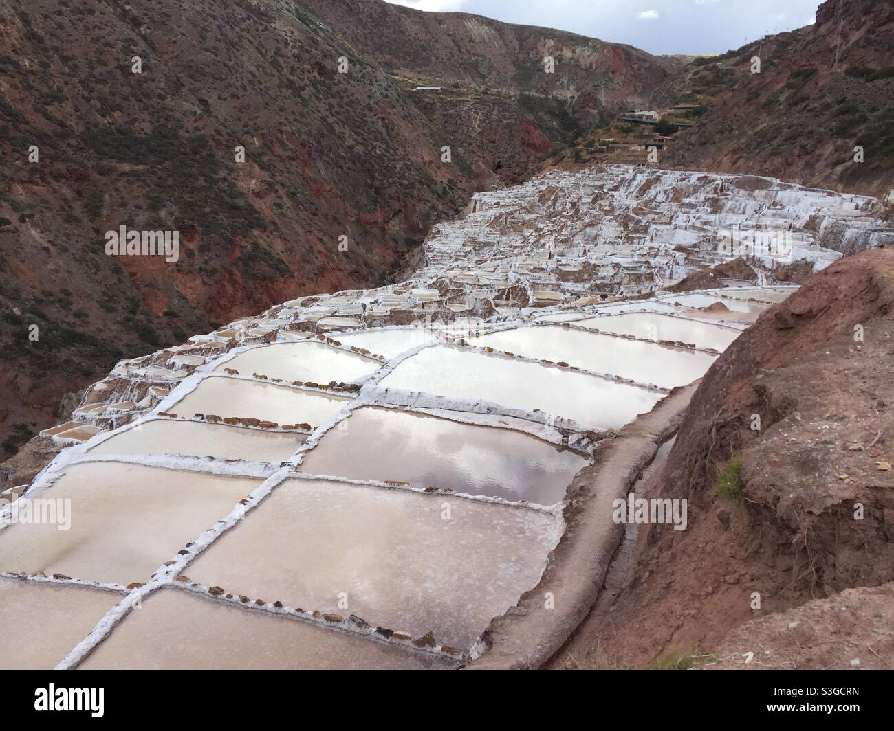 Andes mountains peru view maras hi-res stock photography and images - Alamy
