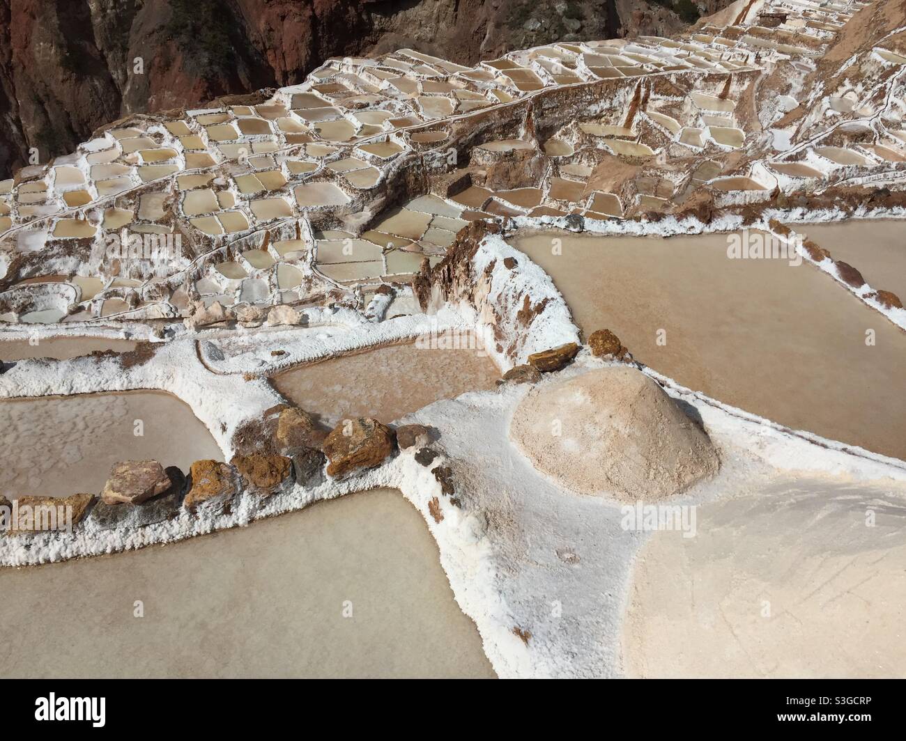 Andes mountains peru view maras hi-res stock photography and images - Alamy