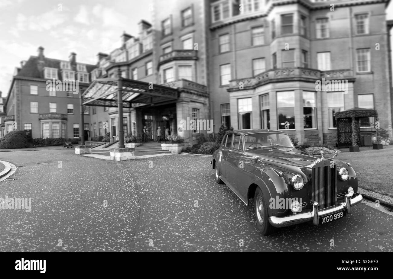 Classic Rolls Royce parked outside Gleneagles Hotel, Scotland Stock Photo