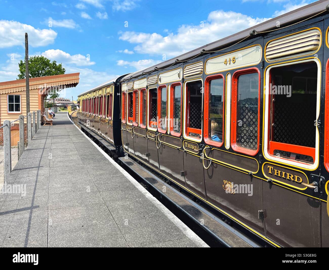 Vintage coaches on a train at one of the platforms at the Didcot Steam Railway Stock Photo