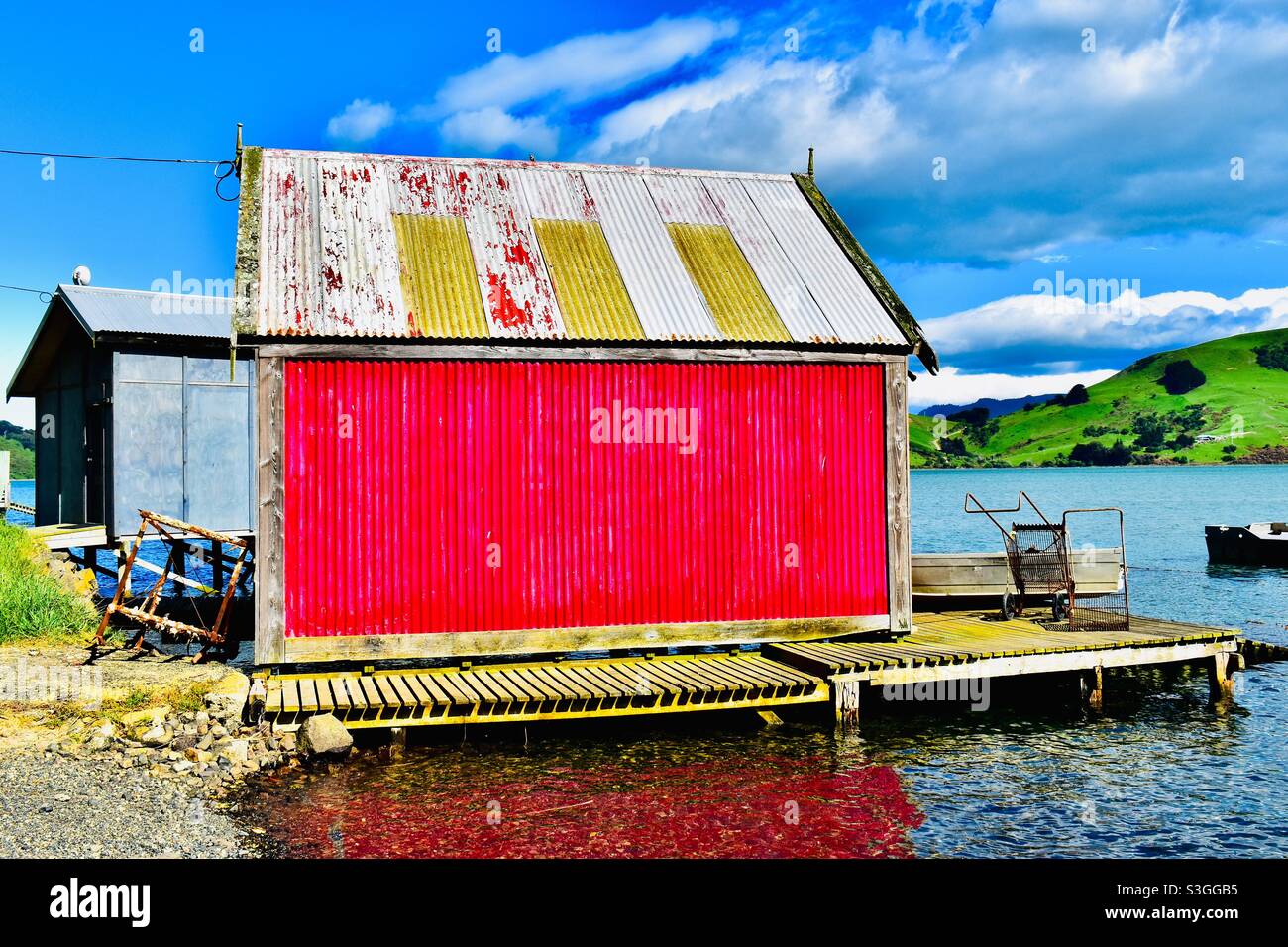 Coloured skies hi-res stock photography and images - Alamy