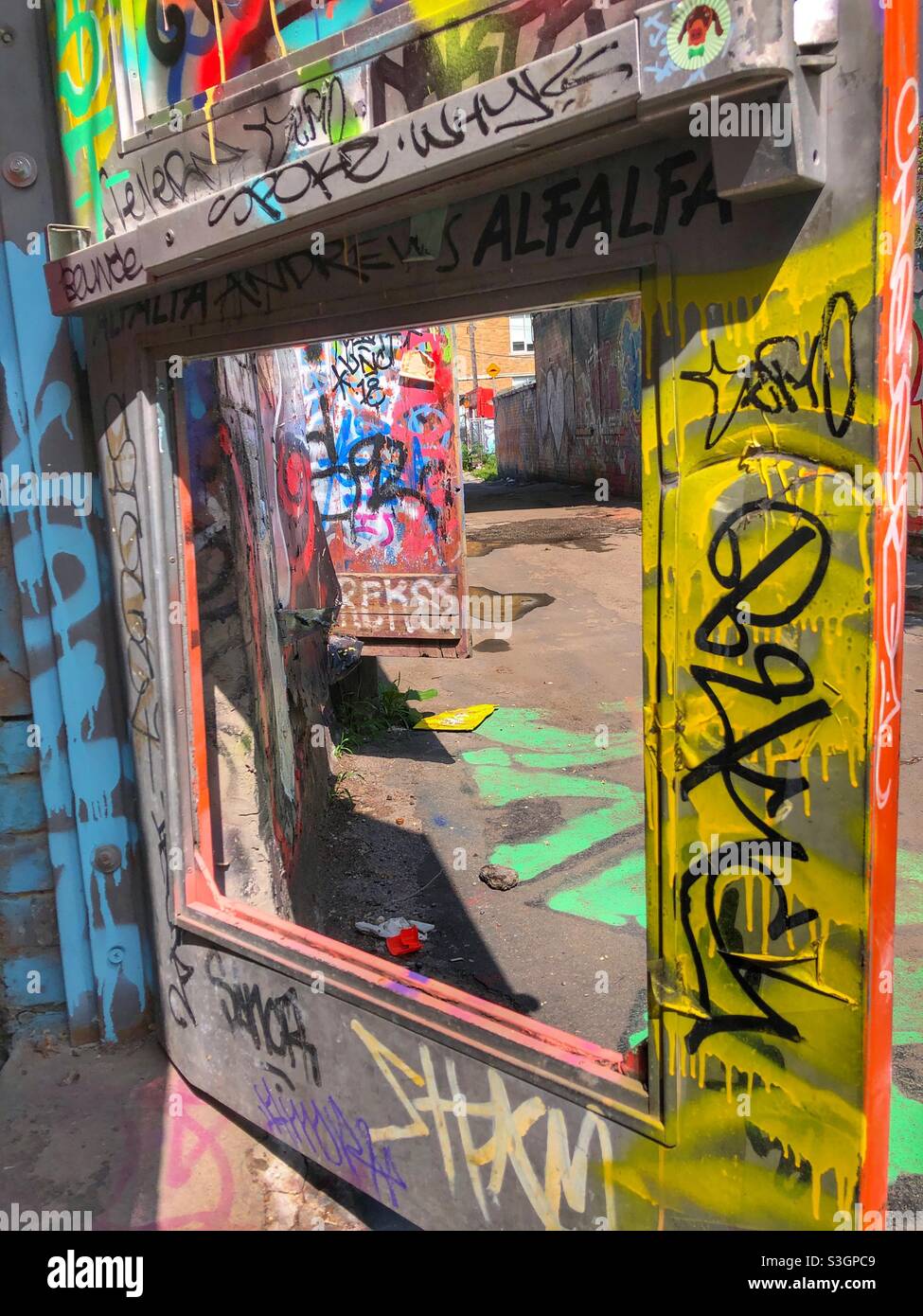 Graffiti alley in a Toronto neighbourhood. - Smartphone Captured Stock Image