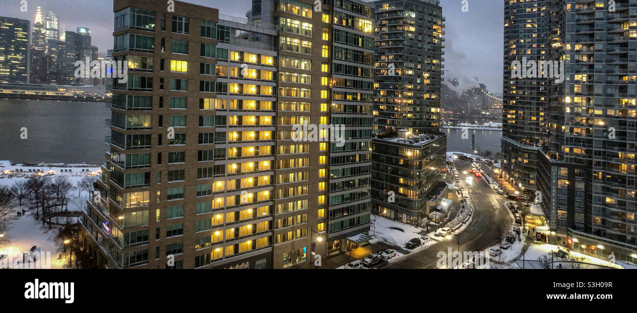 High rise luxury rental buildings in Long Island City waterfront Stock Photo