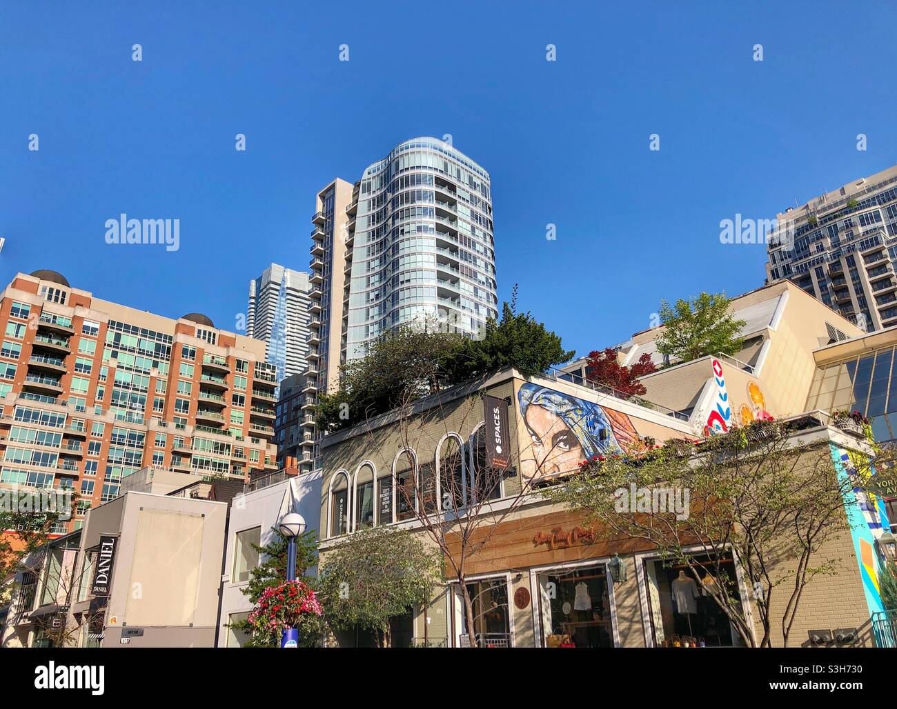 Modern architecture in Yorkville, a Toronto downtown neighbourhood. Stock Photo