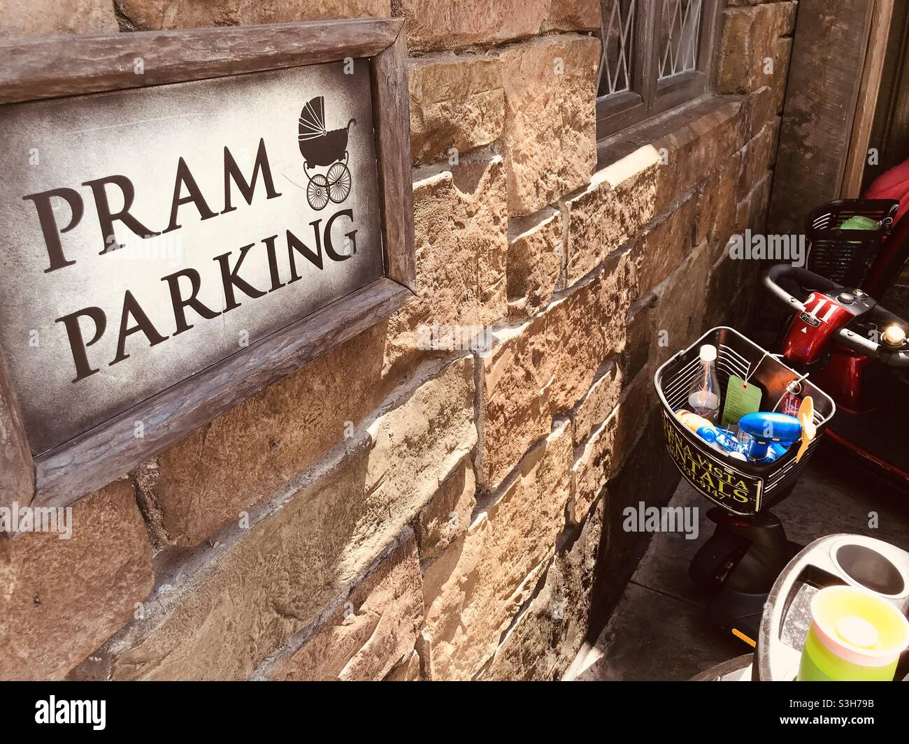 Pram parking signal Stock Photo - Alamy
