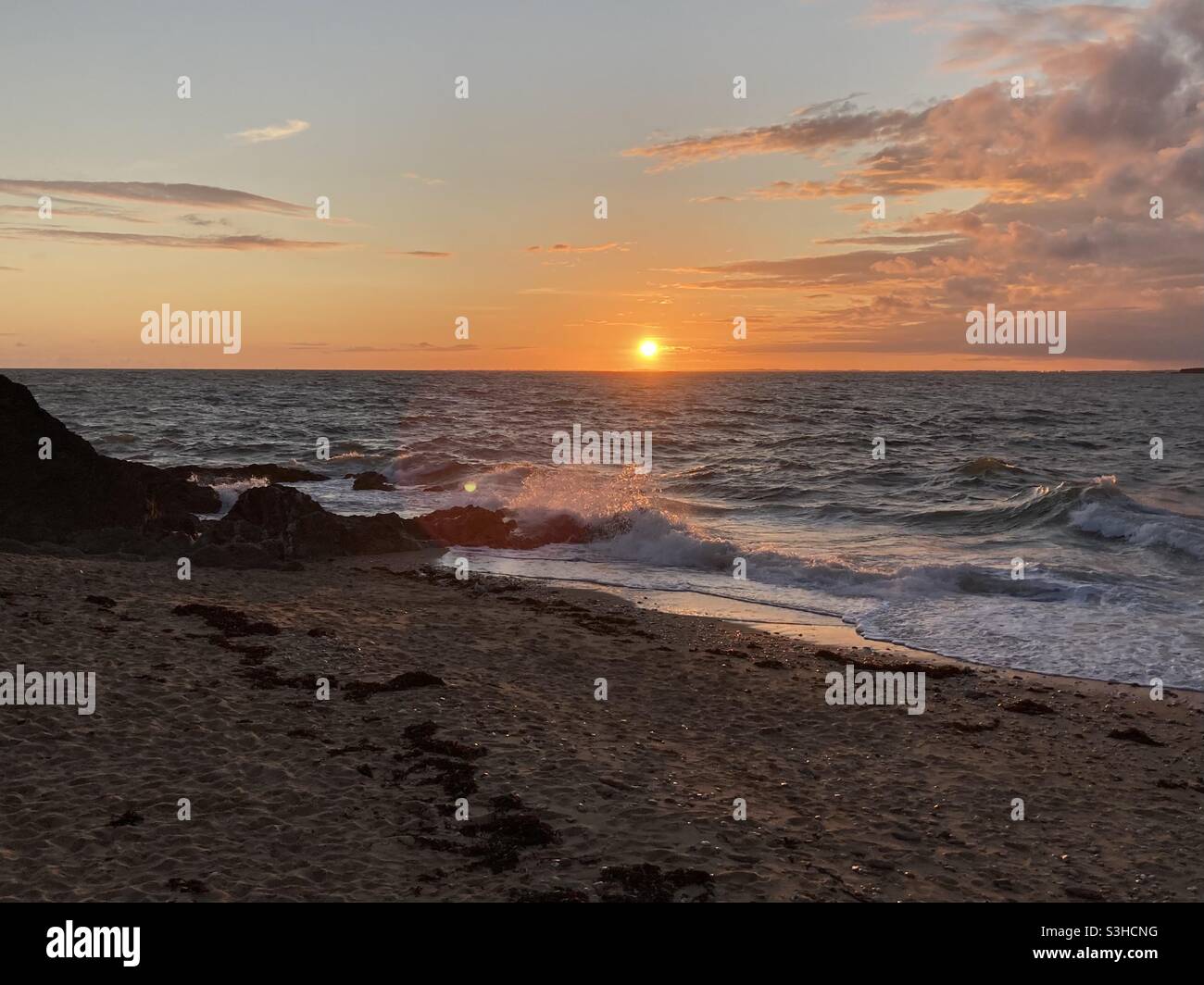 Brittany summer beach hi-res stock photography and images - Alamy