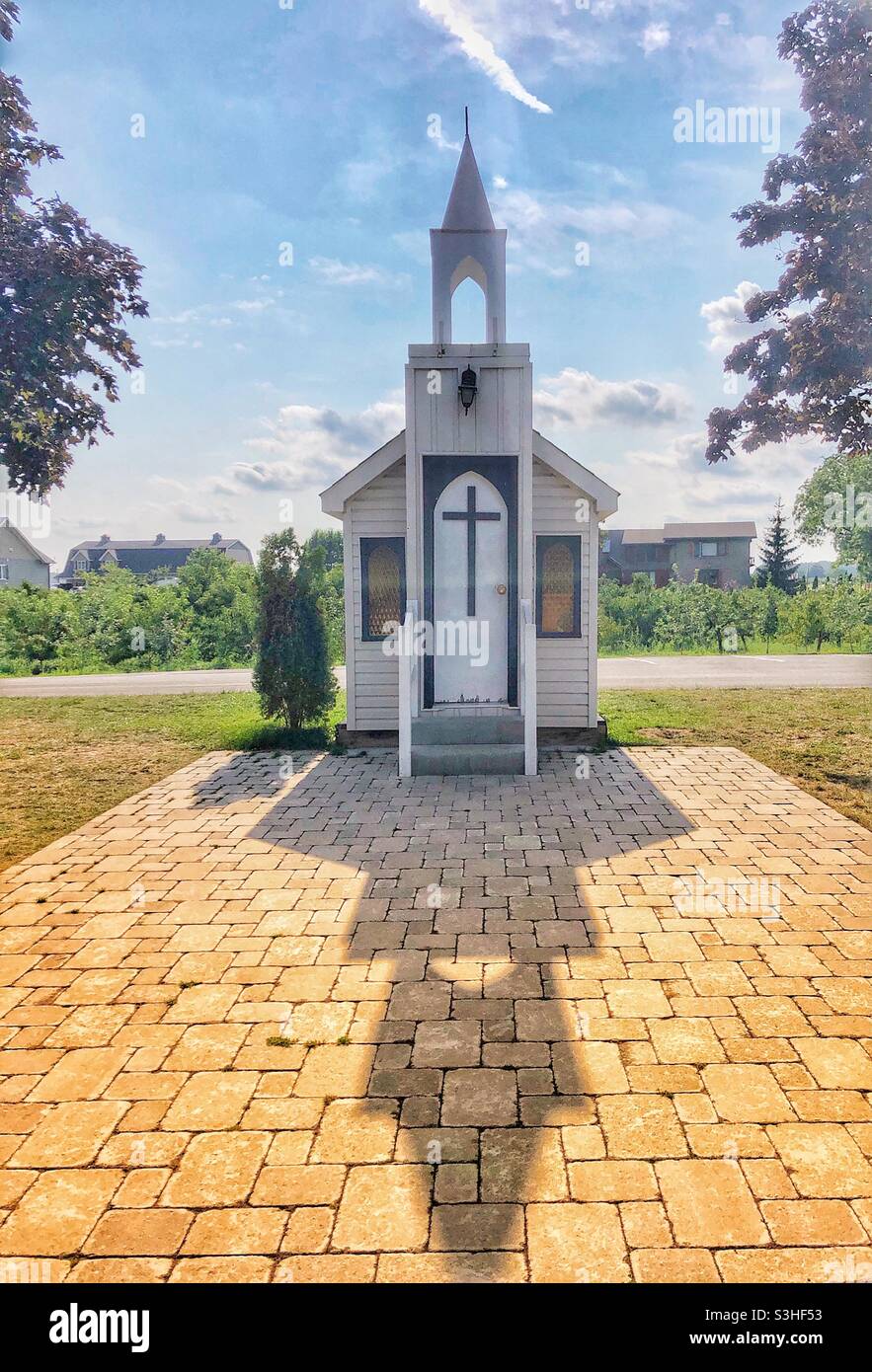 An idyllic little white chapel in Niagara-on-the-Lake, Canada. - Smartphone Captured Stock Image
