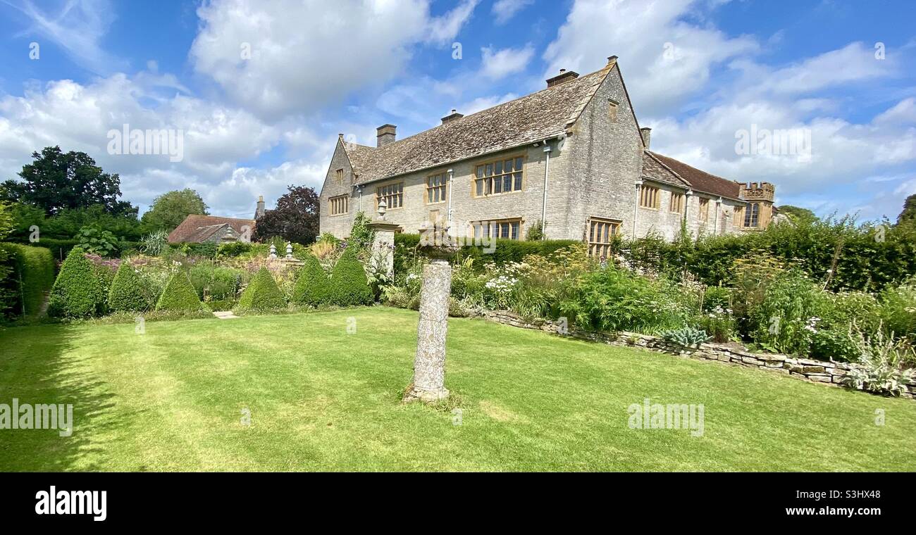 National trust house and garden smartphone stock photos and images - Alamy