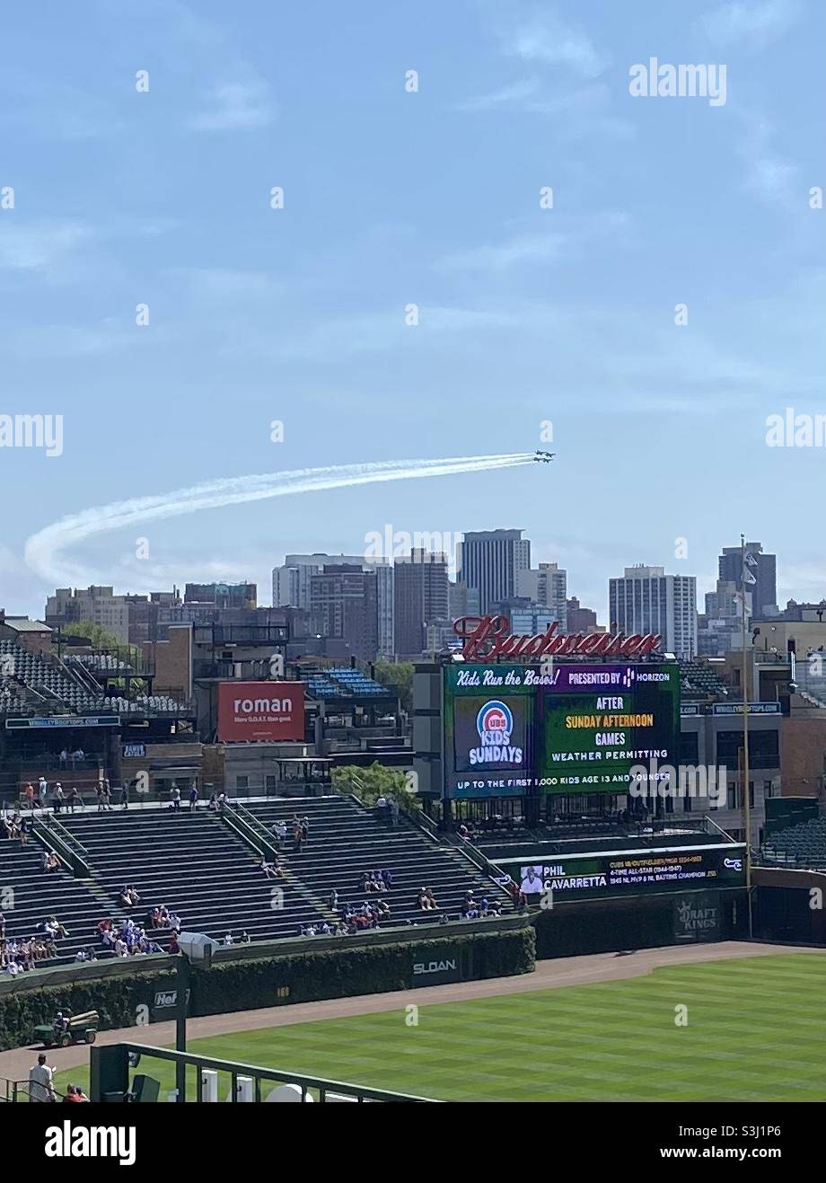 The View From Inside the Wrigley Field Scoreboard – Chicago Magazine