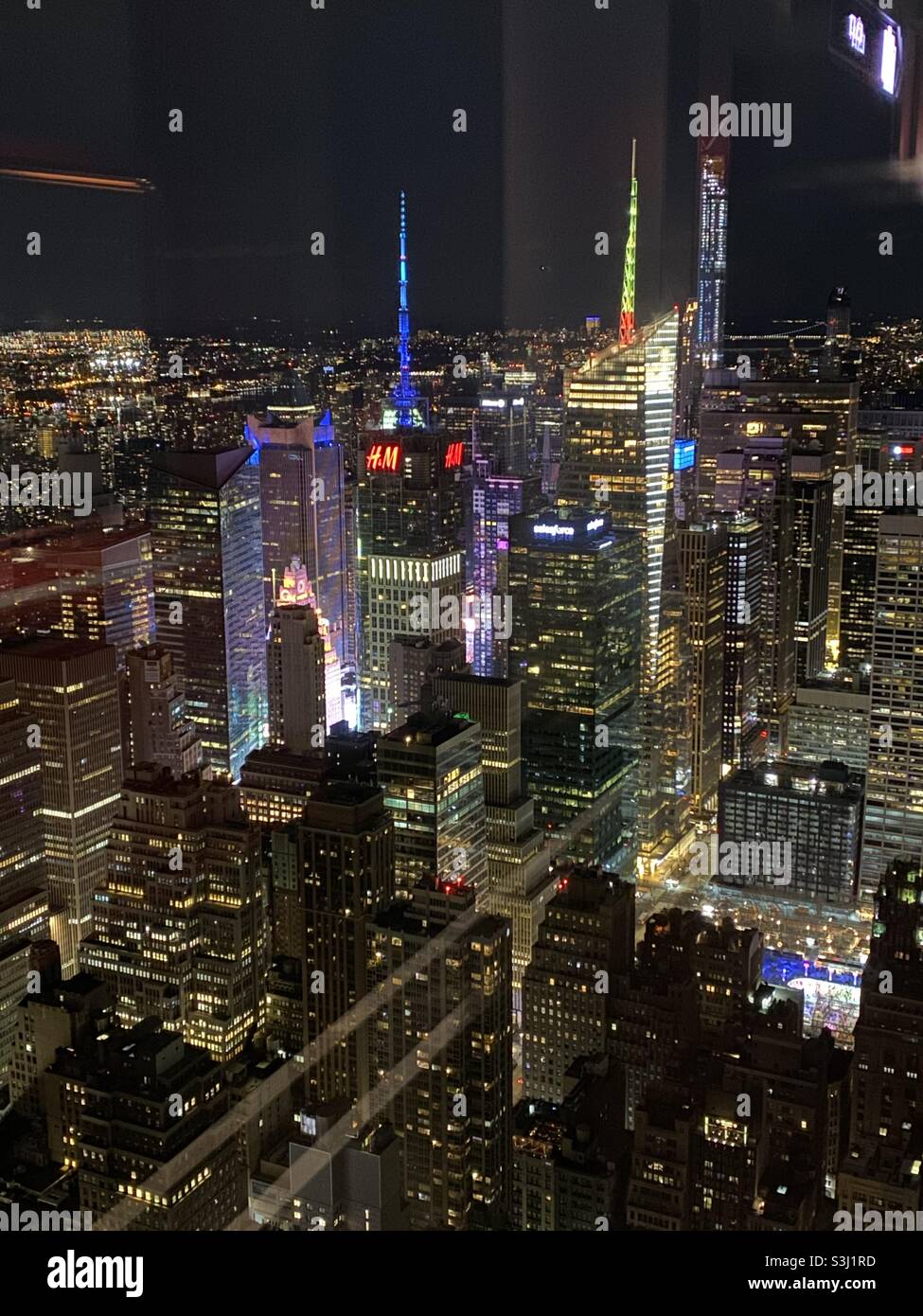 New York by night taken from the Empire State Building showing H&M building  in December 2019 Stock Photo - Alamy