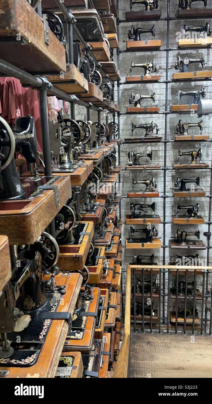Sewing Machines shop Stock Photo Alamy