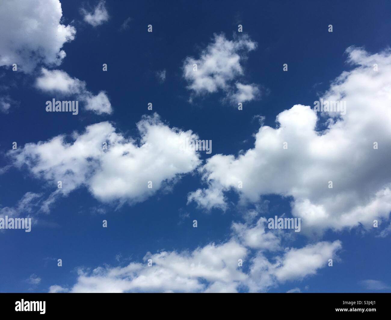 Wolken vor blauen Himmel Stock Photo
