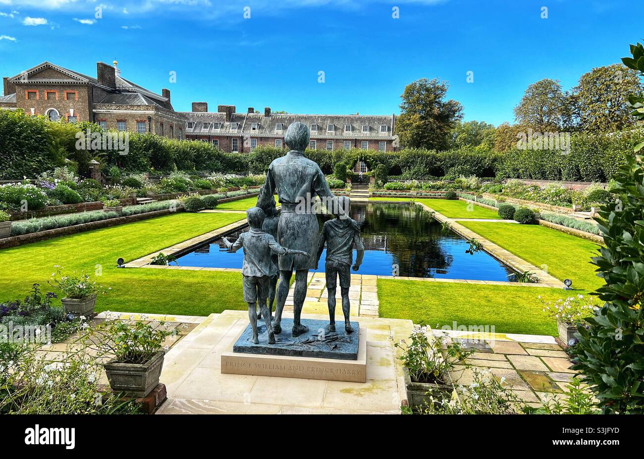 The Sunken Garden at Kensington Palace Gardens, London Stock Photo