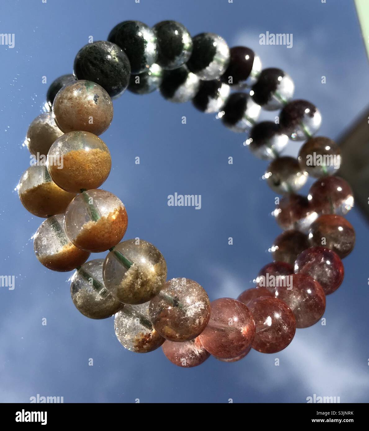 Four Seasons Phantom Quartz ( Half Bowl Stock Photo Alamy