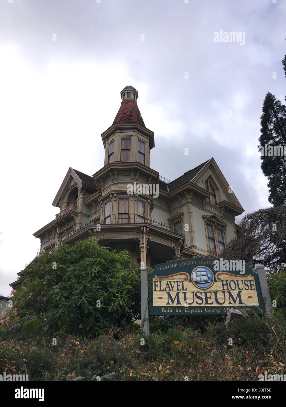 Flavel House Museum Astoria Oregon Stock Photo Alamy