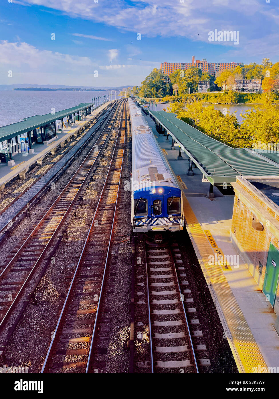 Metro North commuter train on the Hudson line pulls into the