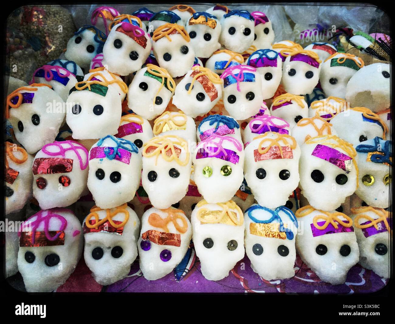Sugar skulls, Dia de los Muertos (Day of the Dead), Oaxaca, Mexico Stock Photo