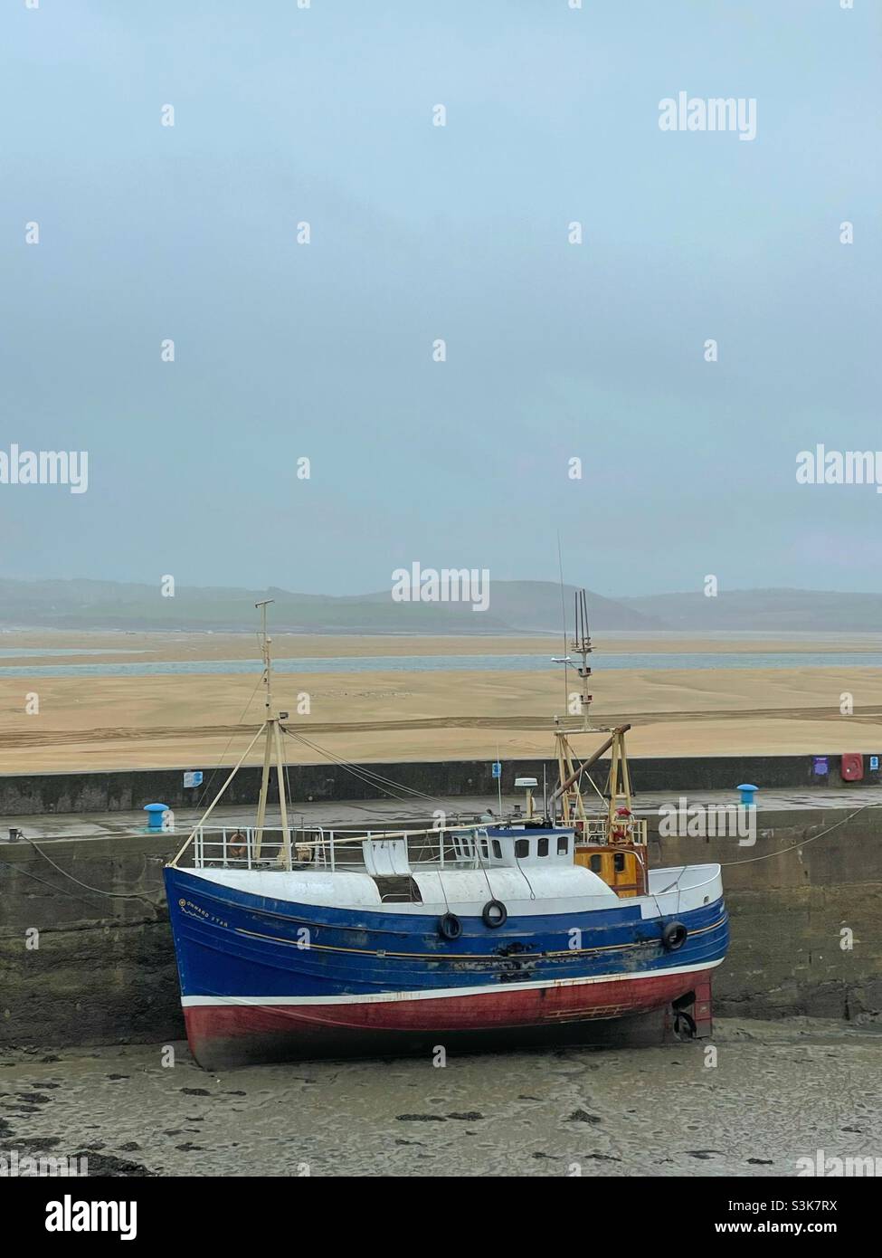 Fishing trawler padstow harbour hires stock photography and images Alamy