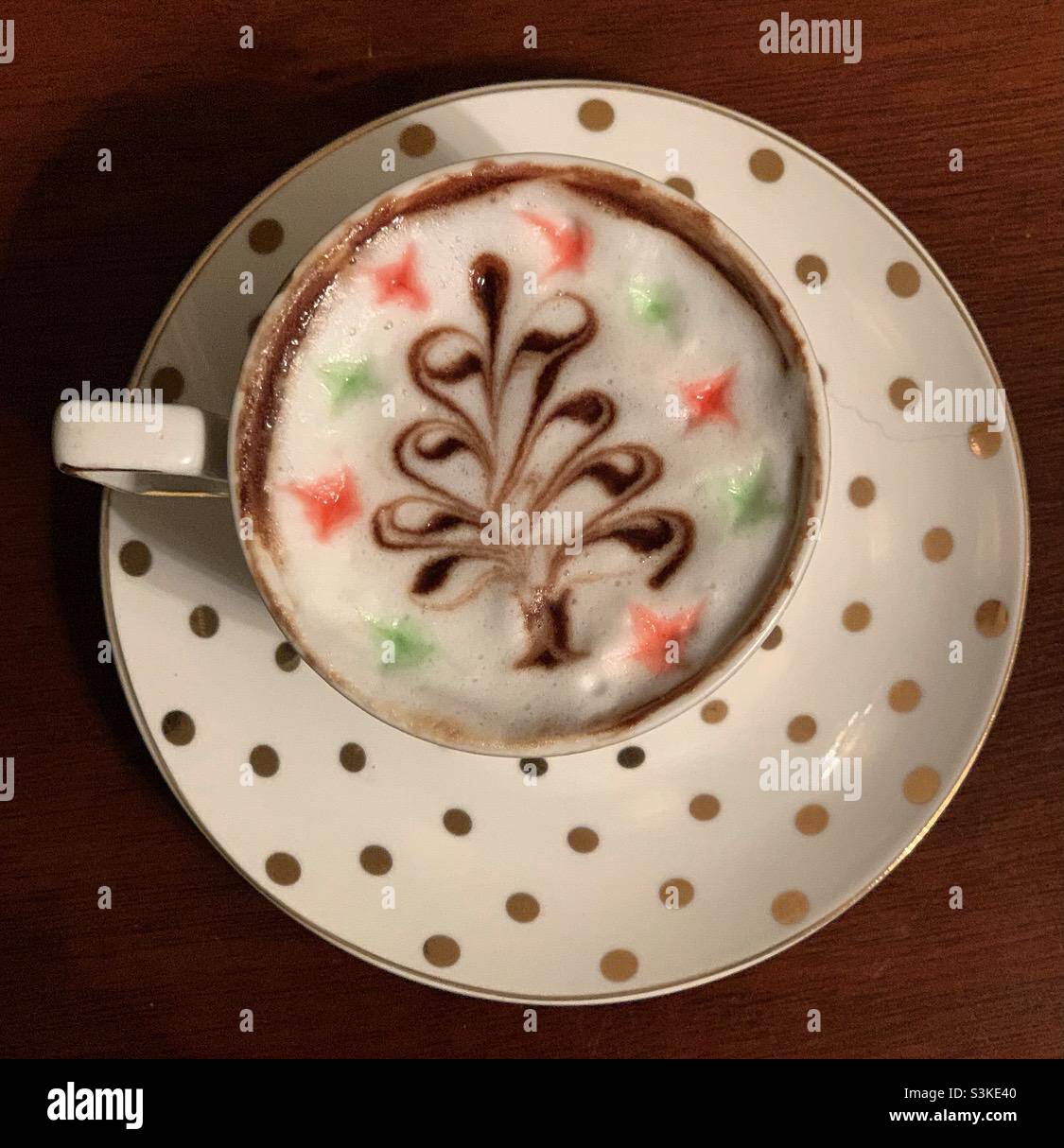 Christmas tree latte art Stock Photo - Alamy