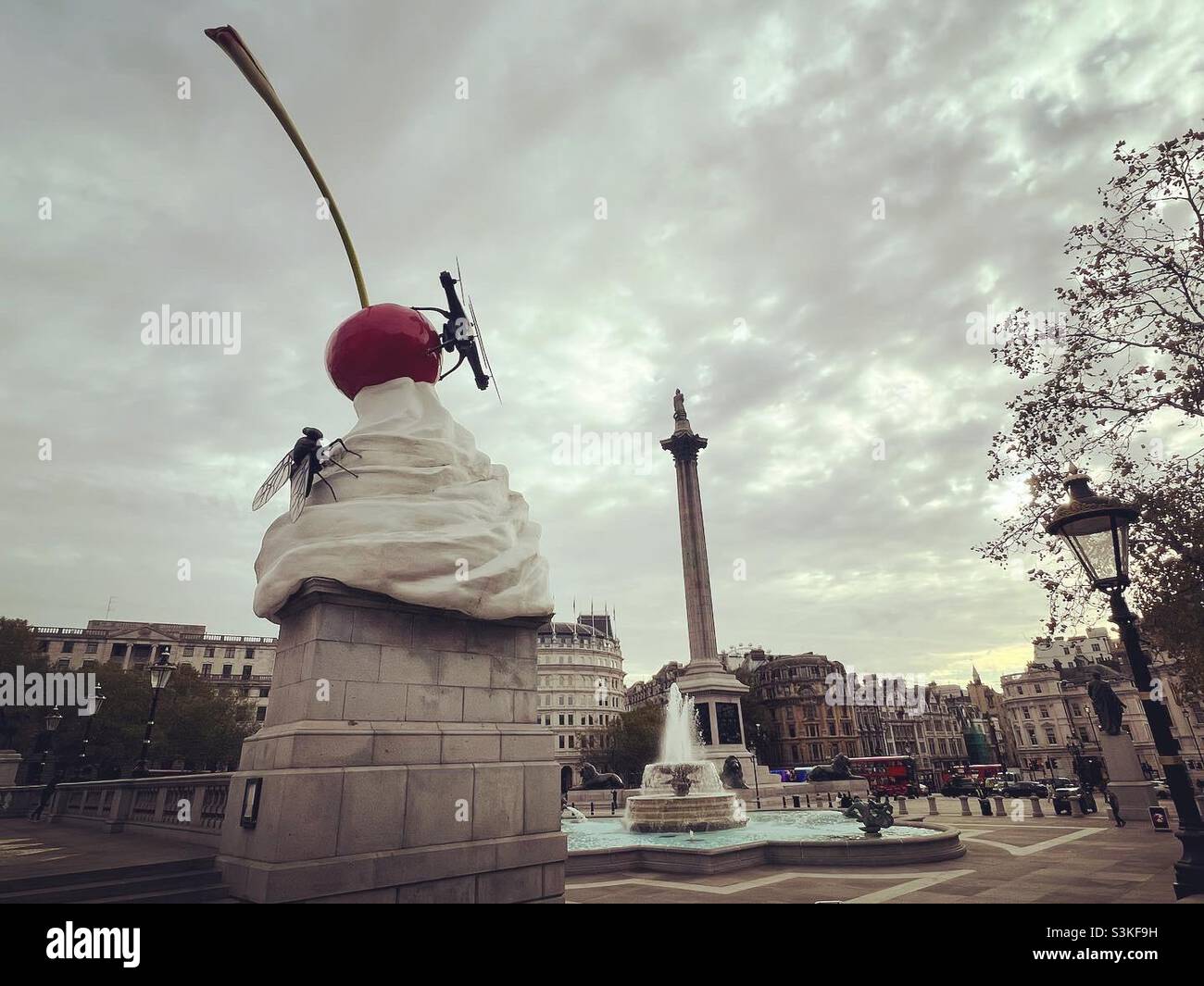 Ice cream trafalgar square hires stock photography and images Alamy