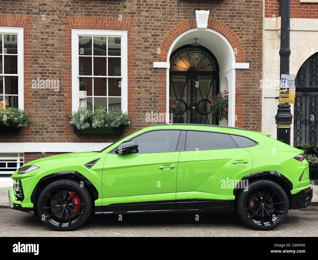 Descubrir 120+ imagen rines urus Abzlocal.mx