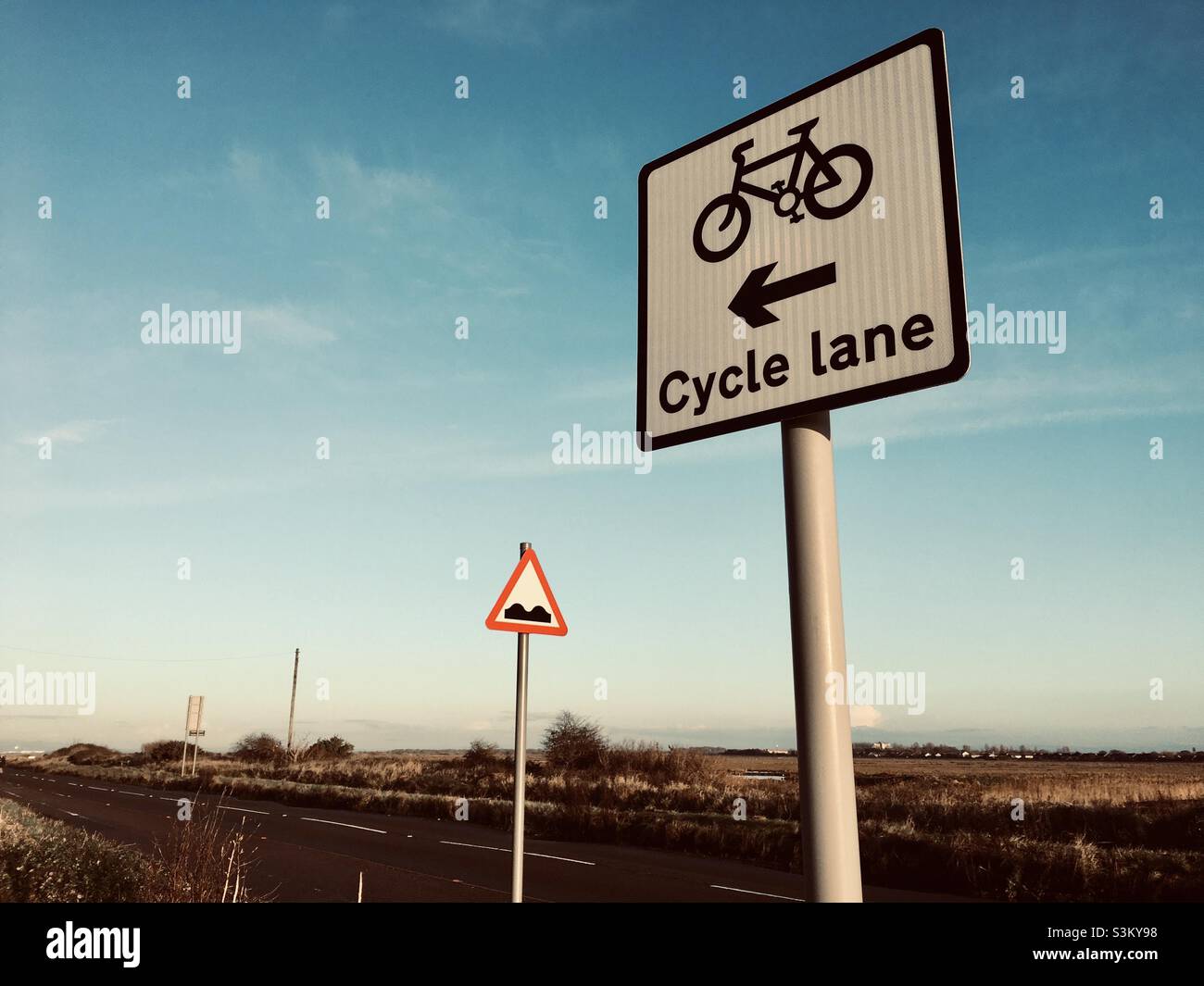 cycle-lane-sign-stock-photo-alamy