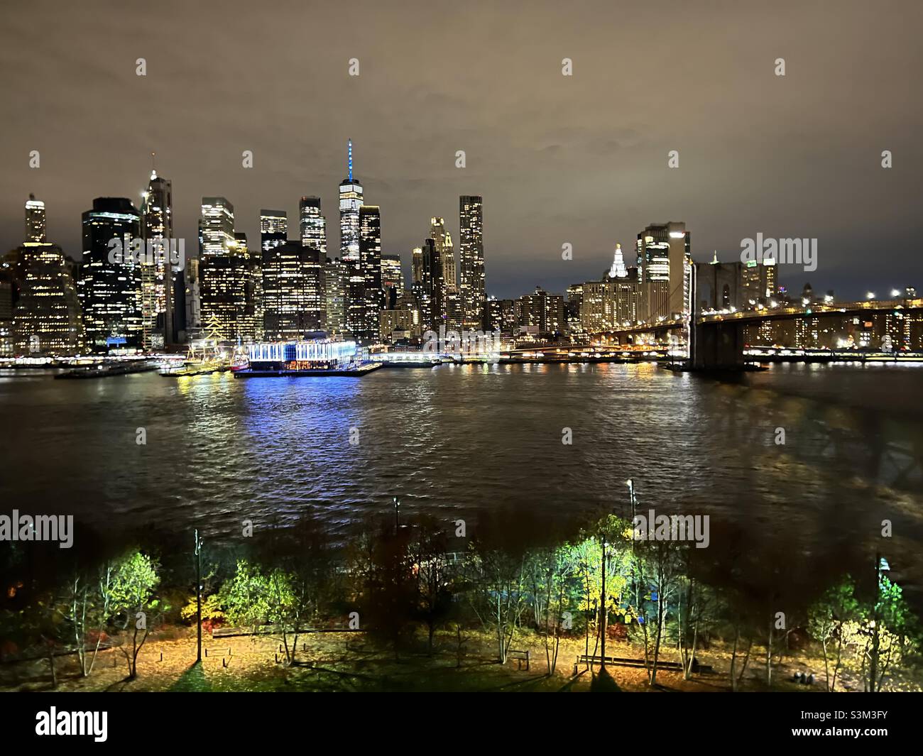NYC skyline. Night. Brooklyn Bridge Stock Photo