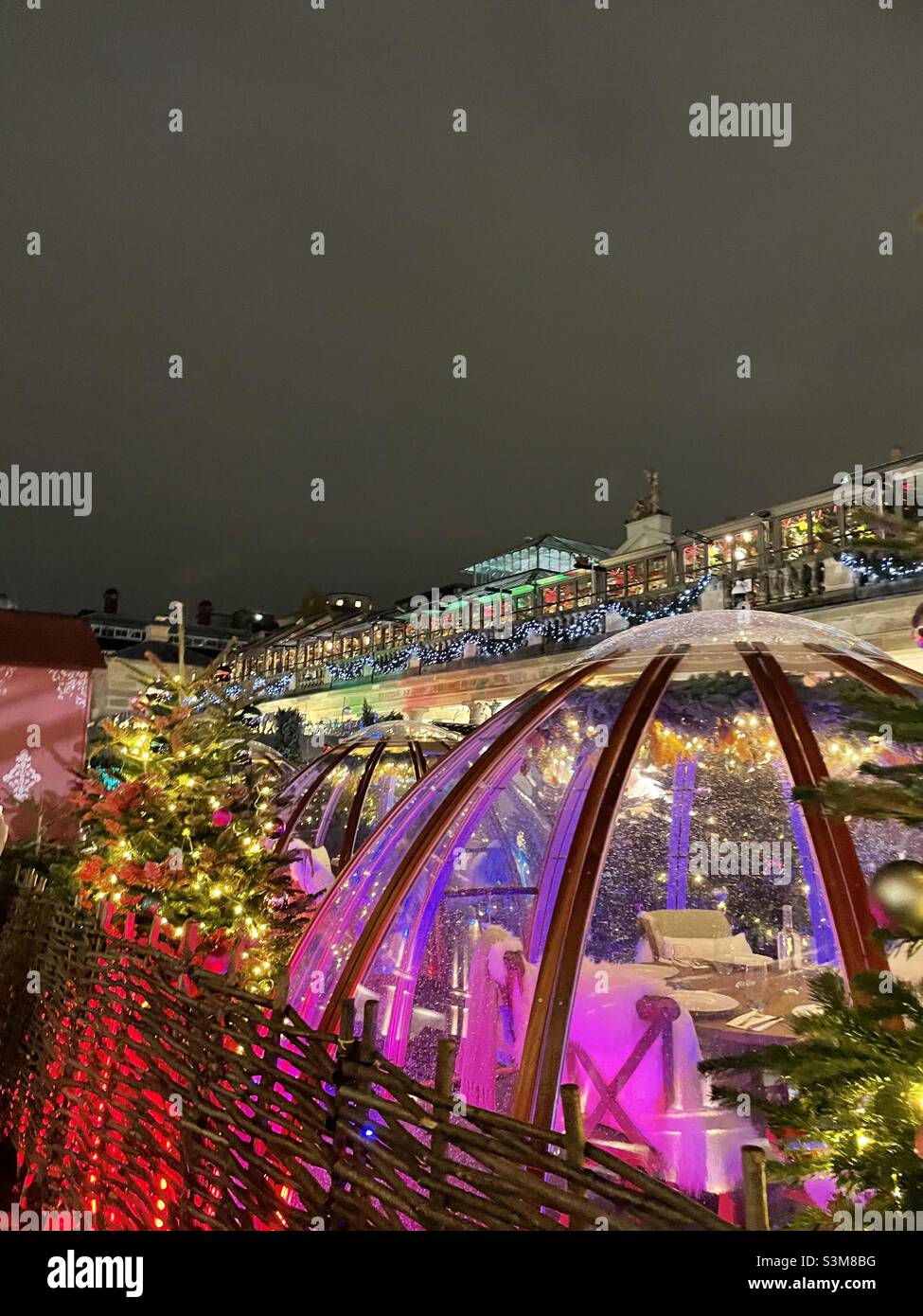 Covent Garden Christmas Pods Lights Stock Photo Alamy