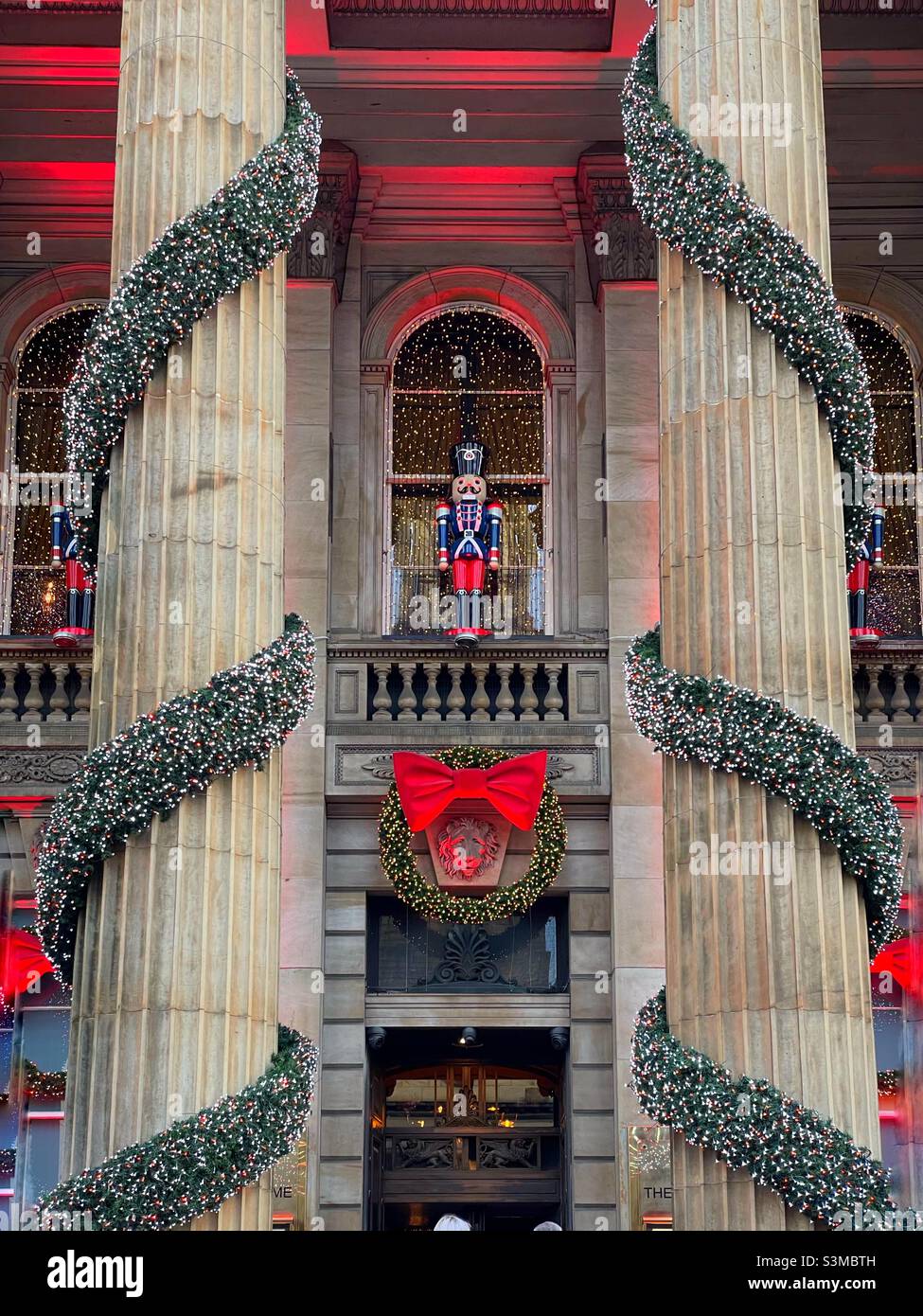 The Dome bar and restaurant, George Street, Edinburgh decorated for Christmas, 2021. Stock Photo