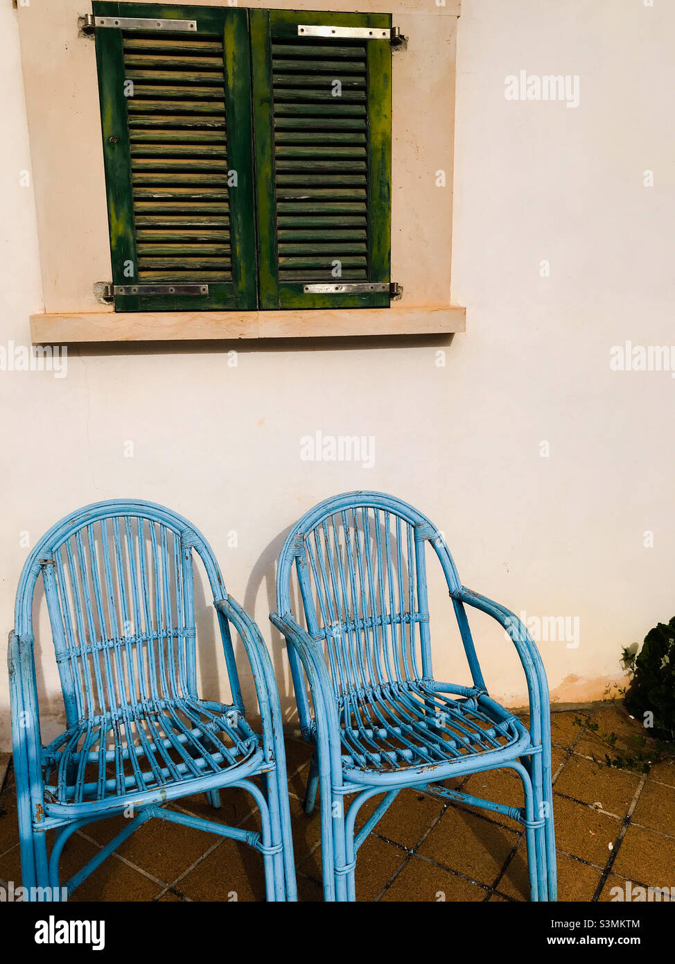 Blue Mediterranean chairs Stock Photo Alamy