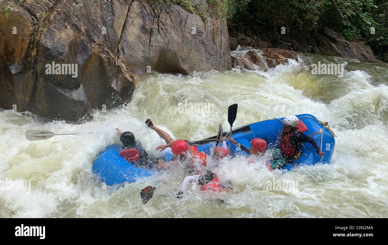 Kuala kubu rafting water sungai menarik