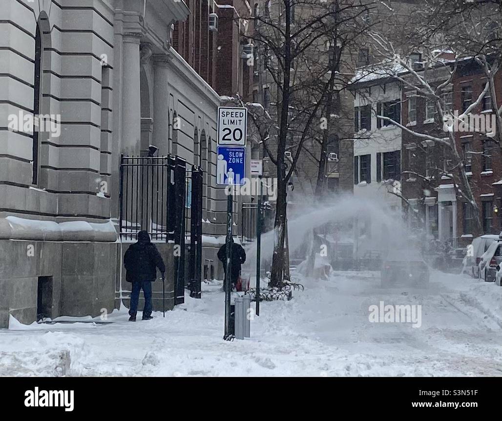 A New York City Snow Storm Drops 7 to 8 Inches of Snow on Manhattan on Saturday, January 29,2022. Stock Photo
