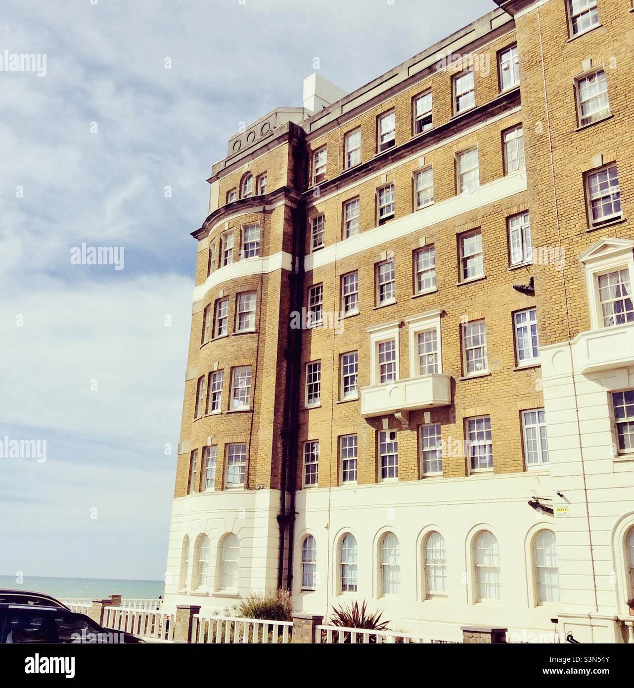 Courtenay terrace hires stock photography and images Alamy