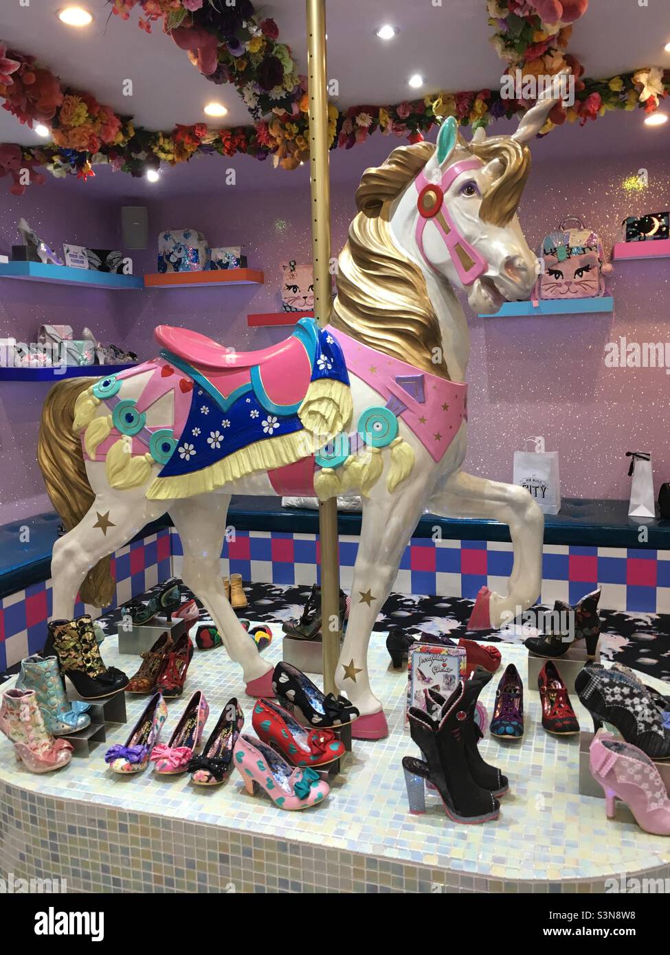 Shoe shops shop carousel