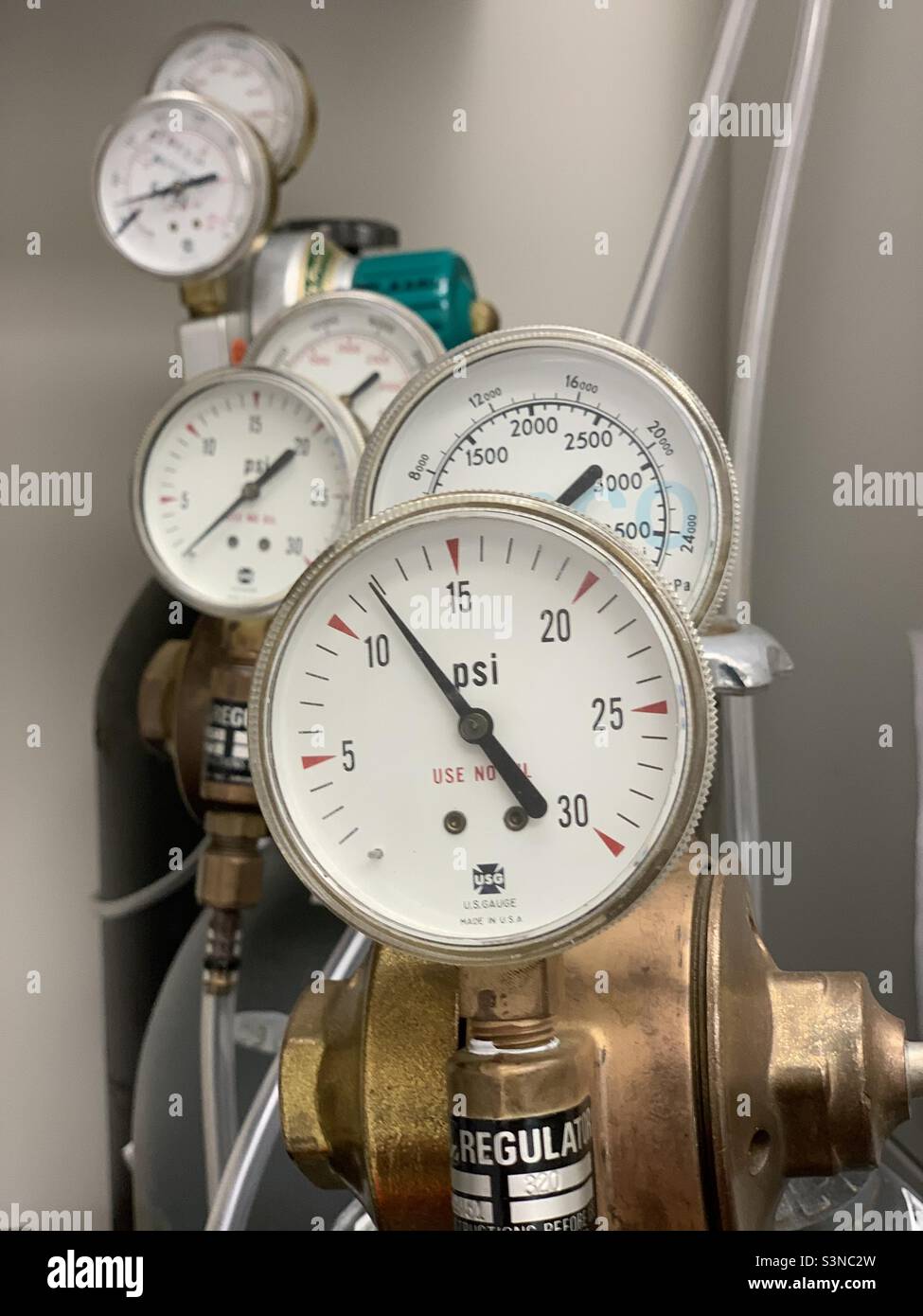 Pressure dials of compressed gas cylinders Stock Photo Alamy