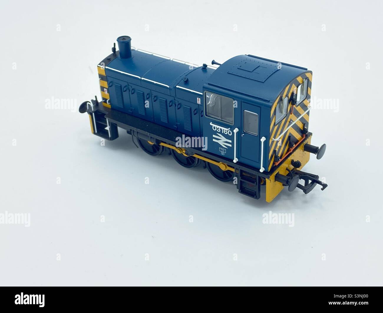 Bachmann Class 03 Shunter 03160 in BR Blue livery - limited edition by Bachmann cat number 31-360Y Stock Photo